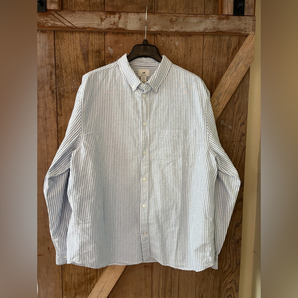 H&M White and Blue Striped Casual Shirt